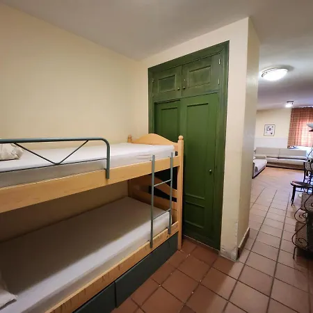 Dornajo En La Plaza Apartmán *